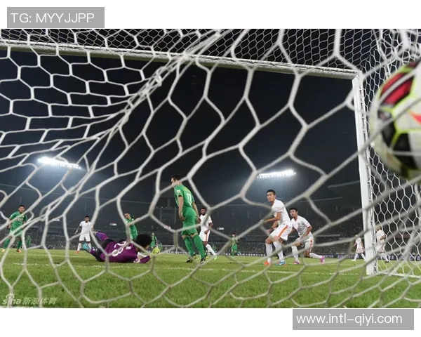 守门员的足球鞋如何选择与搭配提升比赛表现与个人风格